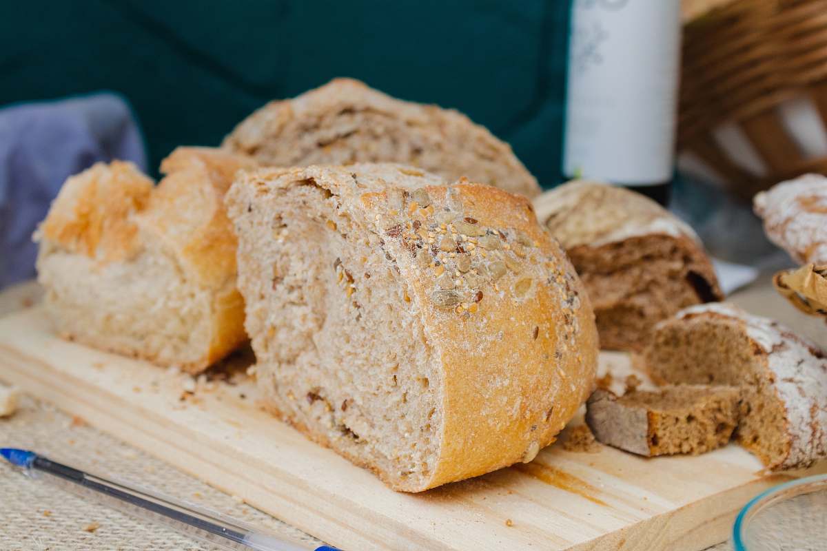 ice cream breads on chopping board bread